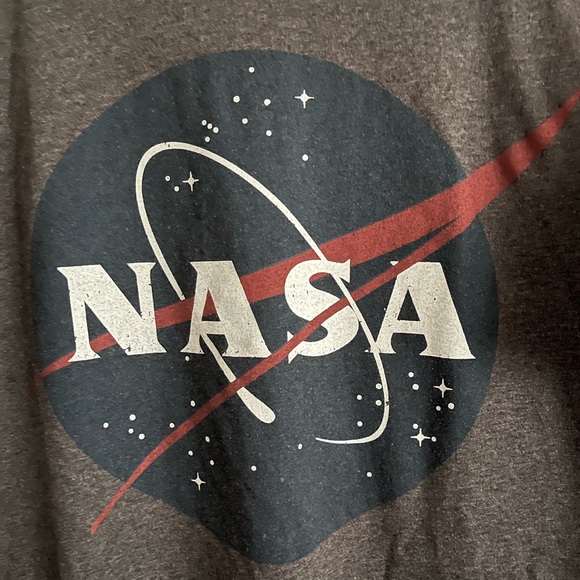 EUC Old Navy Nasa Shirt Size Large Tall - Picture 2 of 3
